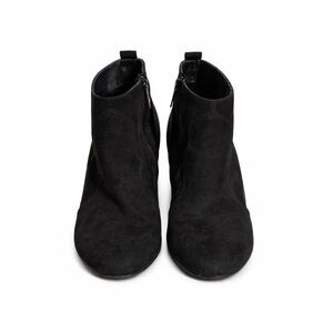 American Eagle Black Ankle Boots Side Zipper Chunky Heel Size 8.5